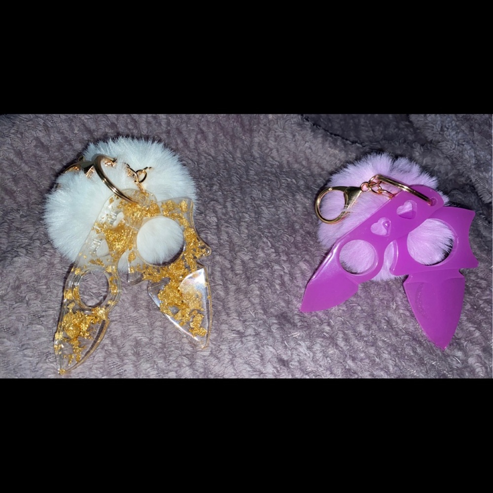 Epoxy resin self defense keychain